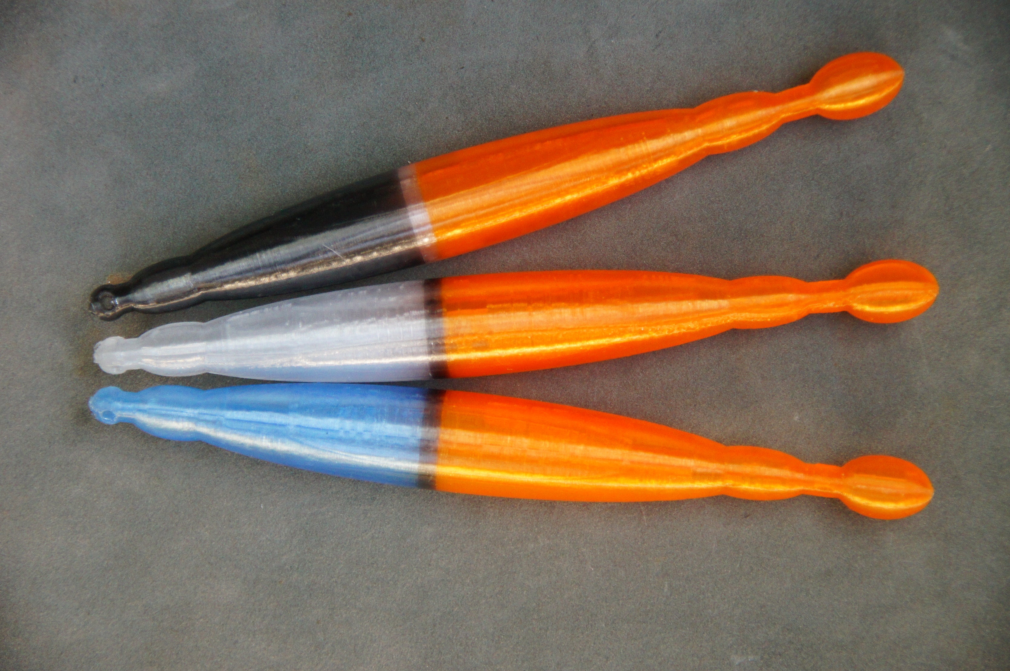 Pose länglich 13cm, Loch unten, 4.5gr Tragkraft